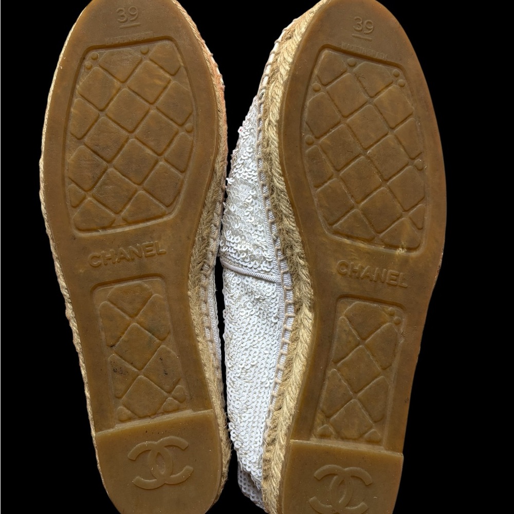 Authentic CHANEL White Sequin Espadrilles with Patent Leather Toe and C’s - Picture 2 of 6